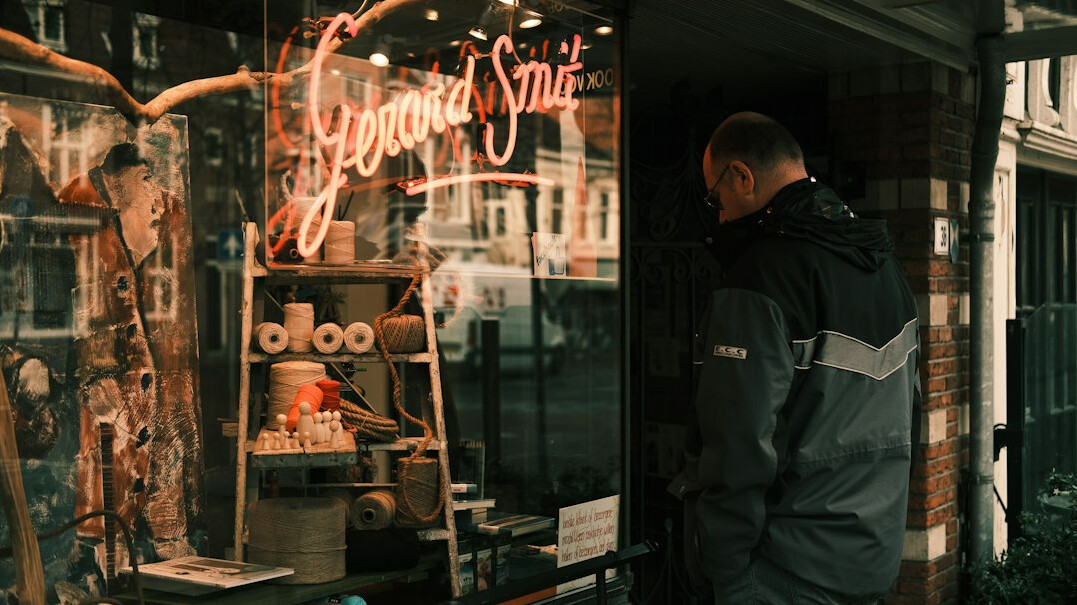 night shift security in store